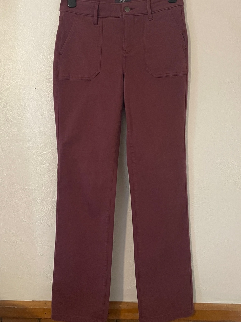 NYDJ Marilyn Straight Leg Utility Pants Burgundy Stretch Cotton Size 4